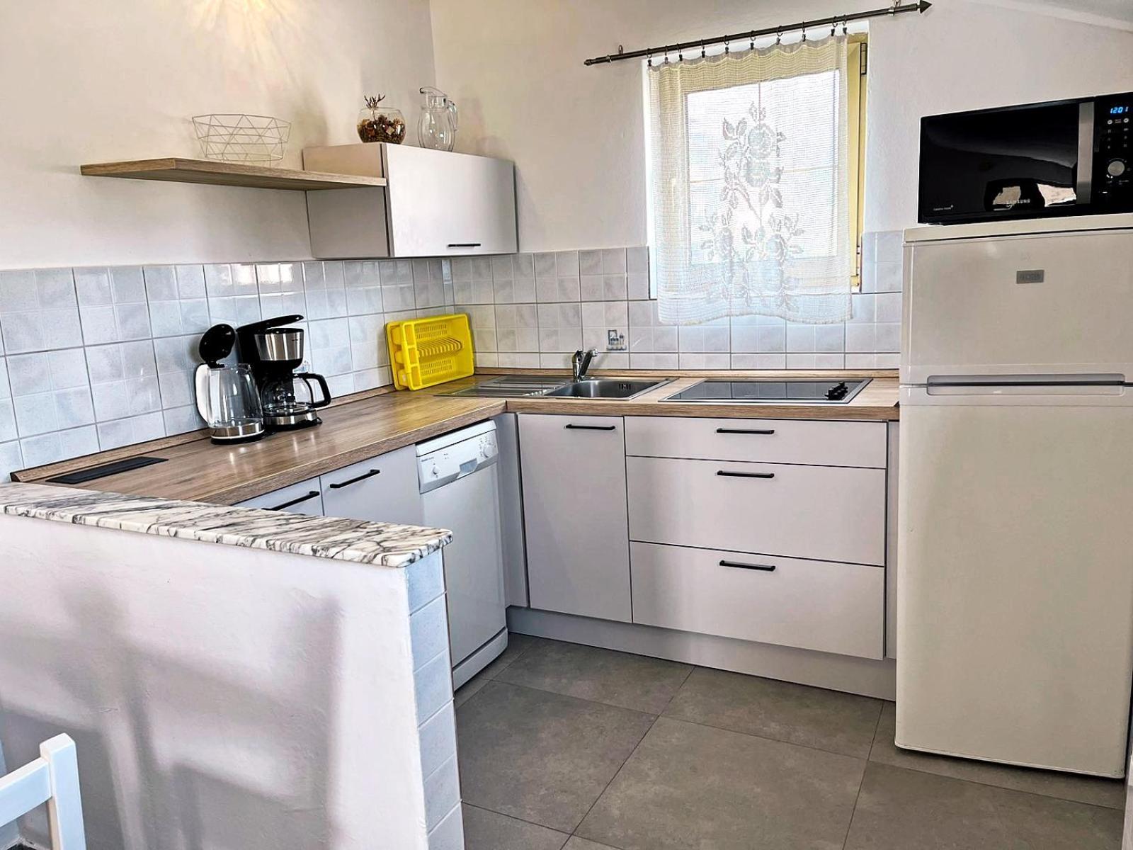 Lero Apartment Banjol Luaran gambar