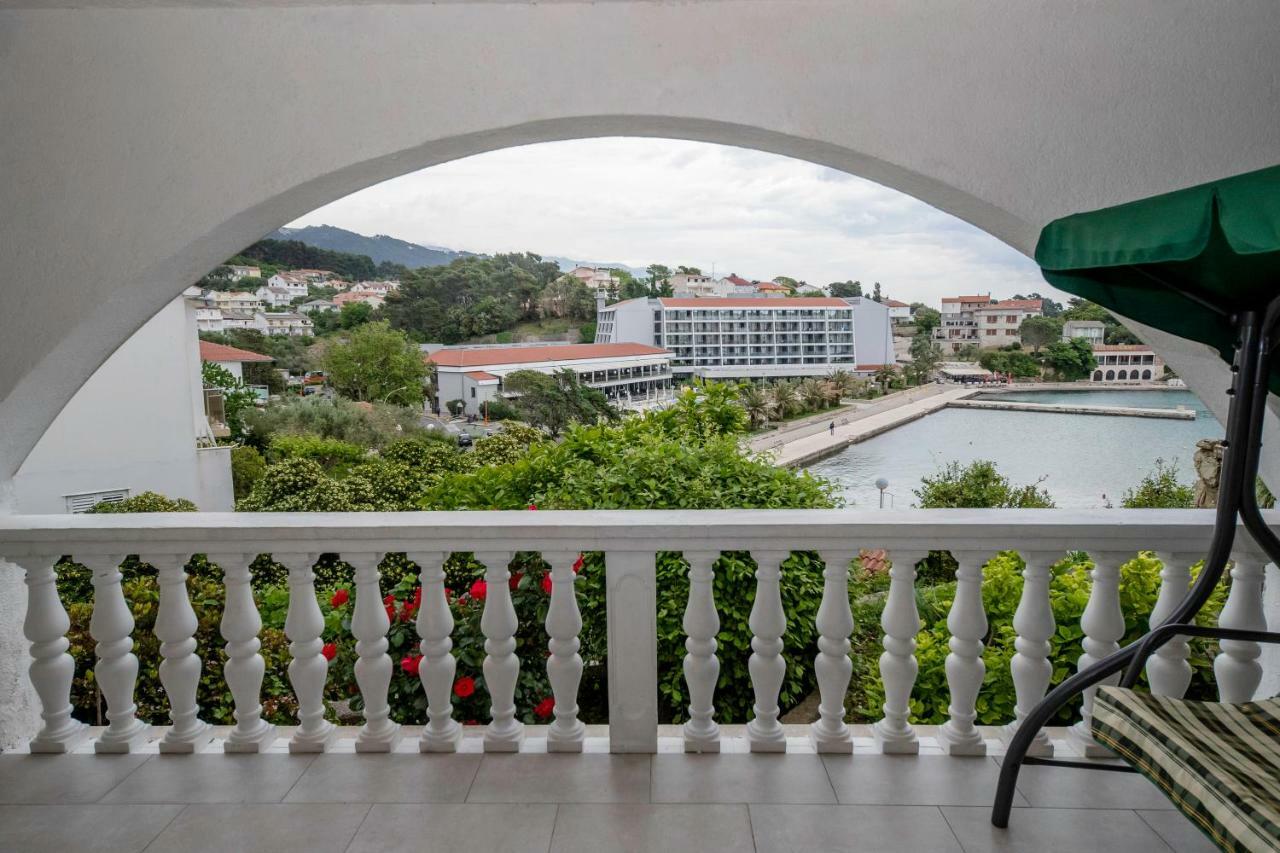 Lero Apartment Banjol Luaran gambar