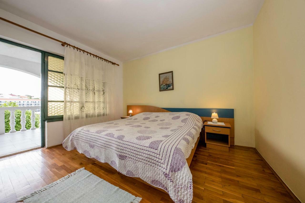 Lero Apartment Banjol Luaran gambar