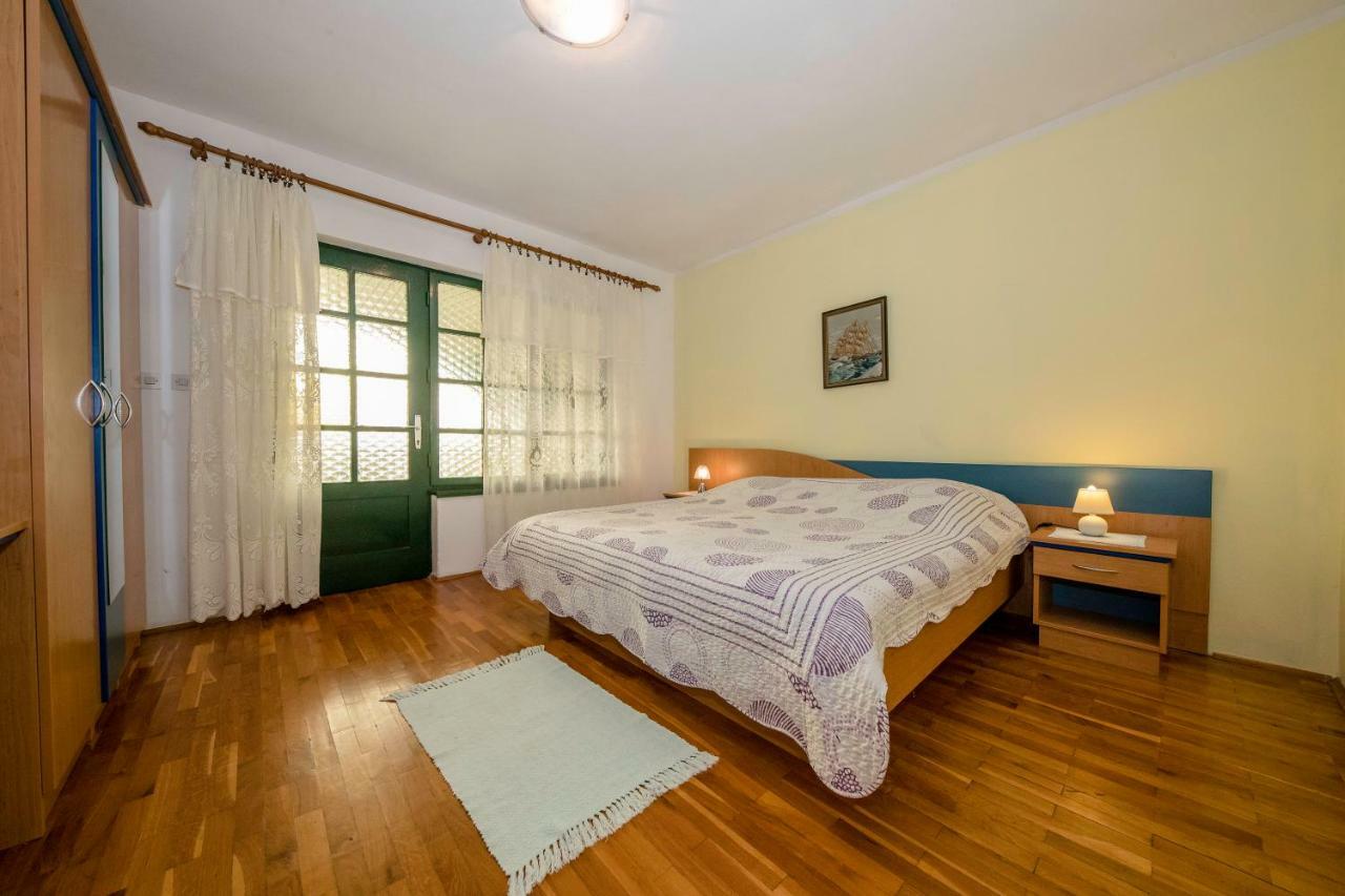 Lero Apartment Banjol Luaran gambar