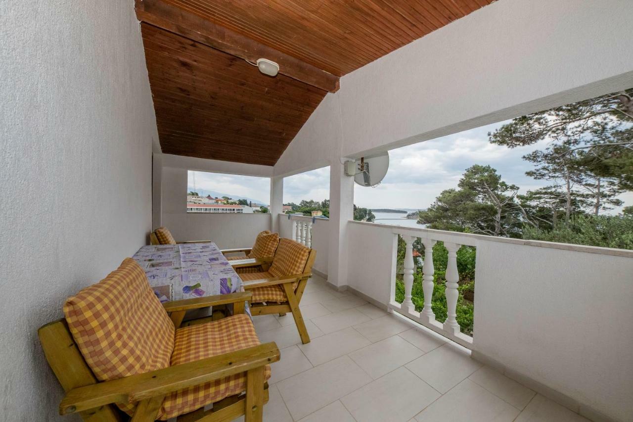 Lero Apartment Banjol Luaran gambar